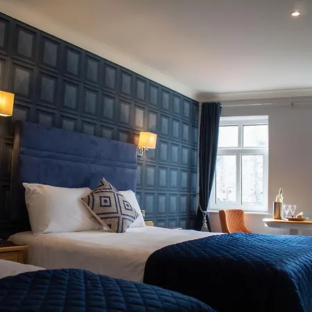 The Newgrange 3* Navan