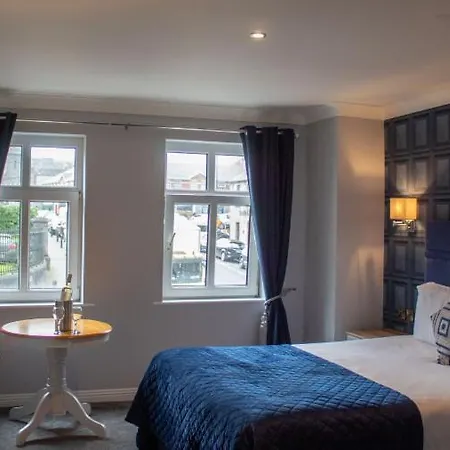 Hotel The Newgrange 3*