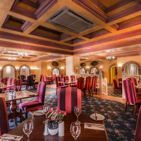 Hotel The Newgrange 3*