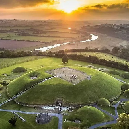 The Newgrange 3*