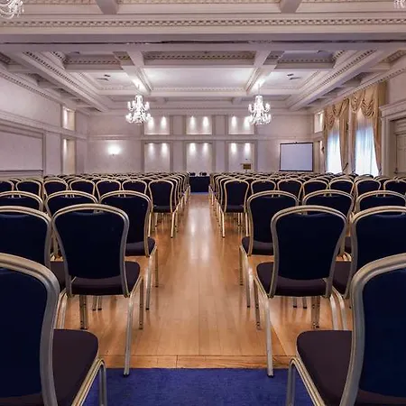 Hotel The Newgrange Navan