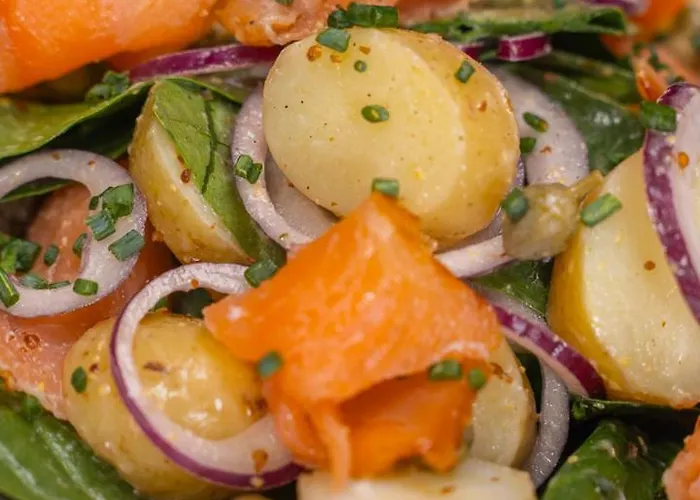 The Newgrange Отель Наван