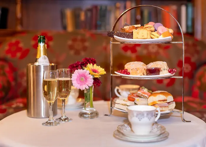 The Newgrange Наван