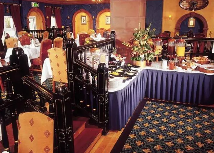 Отель The Newgrange